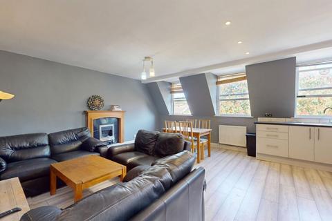 Elsham Road, London W14 2 bed flat for sale
