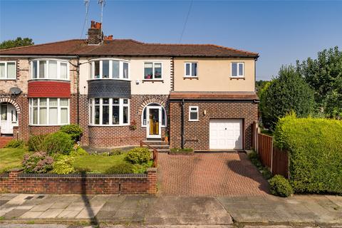 Knowle Drive, Manchester M25 4 bed semi