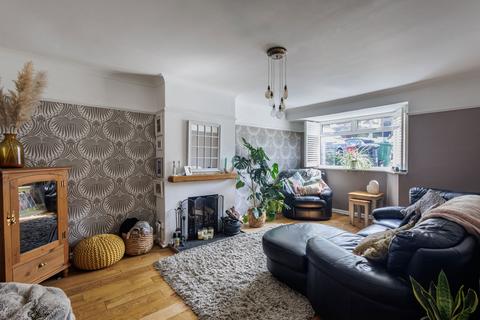 Highfield Crescent, Brighton BN1 4 bed semi