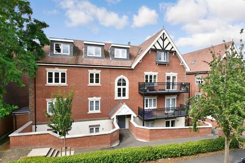Normanton Road, South Croydon, Surrey 3 bed apartment for sale