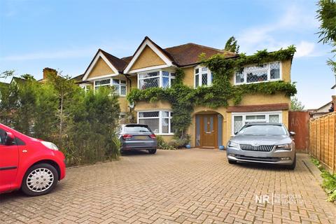 5 bed semi-detached house