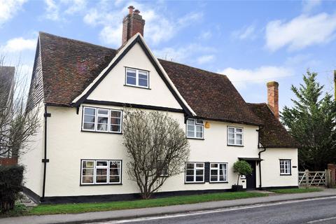 Central Felsted, Dunmow, Essex, CM6 5 bed detached house for sale