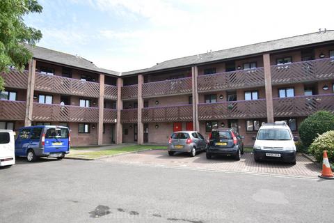 Pearce Court, George Street 2 bed retirement property for sale