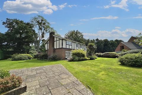 Ferndown 4 bed detached house for sale