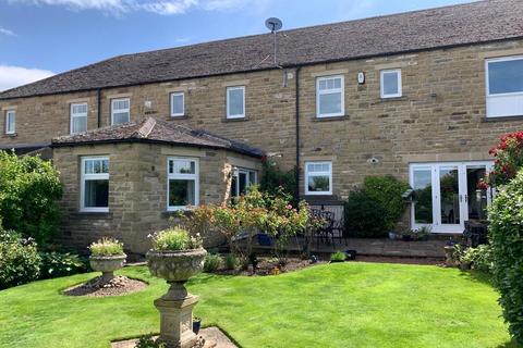 Hallgarth Court, Newsham, Richmond... 4 bed mews for sale