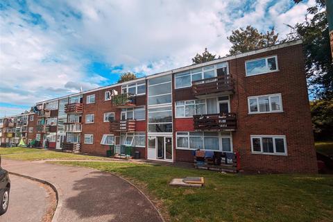 Cypress Court, Frindsbury 3 bed flat for sale