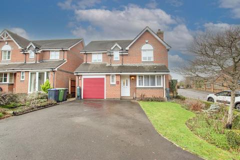 Alum Close, Trowbridge 4 bed detached house for sale