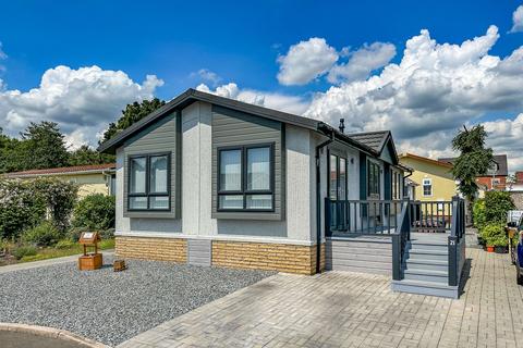 Mayfield Park, Mobile Home Site... 2 bed park home for sale