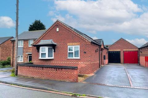 Newstead Road, Long Eaton NG10 4JG 2 bed detached bungalow for sale