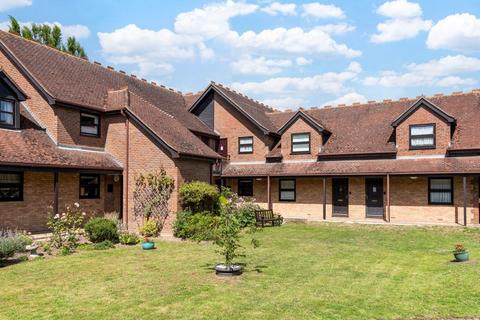 Clarendon Mews, Bexley 2 bed apartment for sale