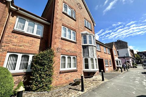 Henry Street, Lancashire, FY8 1 bed apartment for sale