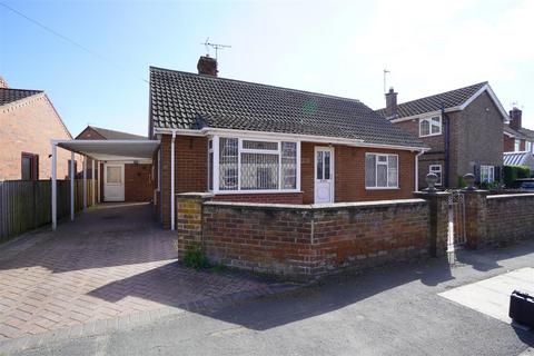 High Street, Eastrington, Goole 2 bed detached bungalow for sale