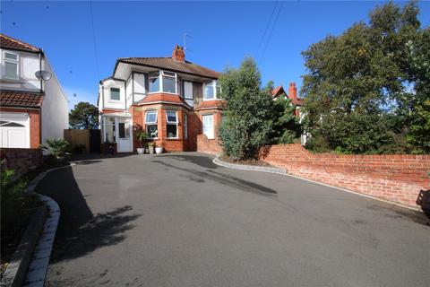 6 bedroom semi-detached house for sale
