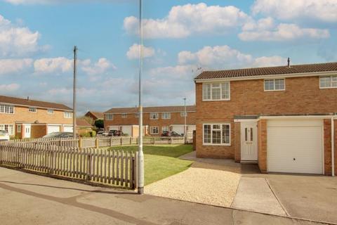 Baydon Close, Trowbridge 2 bed terraced house for sale