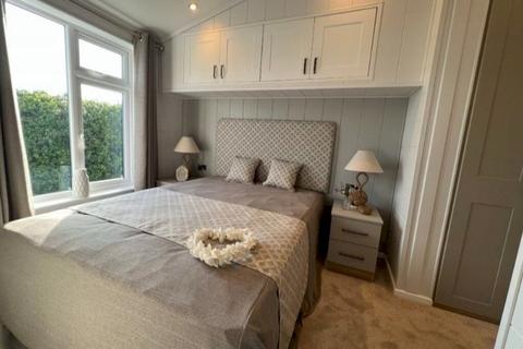 Three Bed Prestige Oyster Catcher... 3 bed lodge for sale