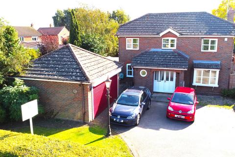 Colchester Road, West Mersea 3 bed detached house for sale