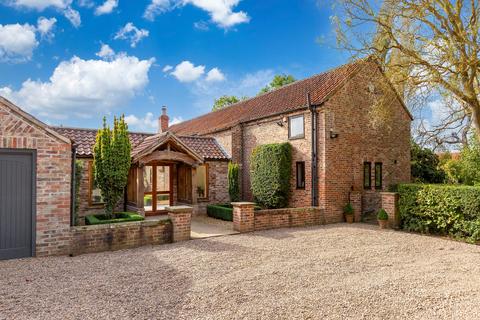 Hull Road, Wilberfoss, York, YO41 5PD 5 bed character property for sale