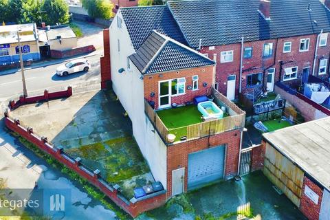 Midland Road, Royston, S71 3 bed end of terrace house for sale