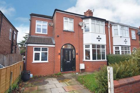 5 bedroom semi-detached house for sale