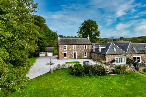 Munnoch Farmhouse, Dalry 4 bed farm house for sale