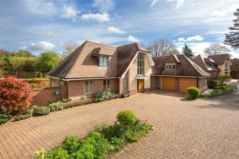 Paddock View, Radlett, Hertfordshire... 4 bed detached house for sale