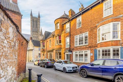 James Street, Lincolnshire LN2 4 bed terraced house for sale