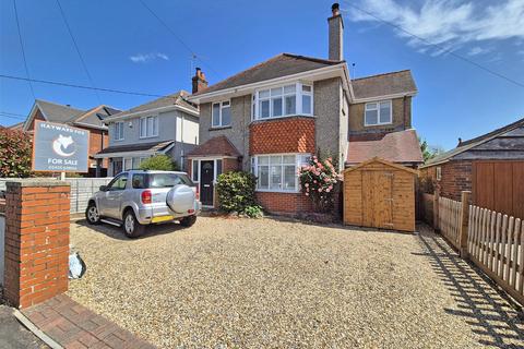 Albert Road, New Milton, Hampshire, BH25 4 bed detached house for sale