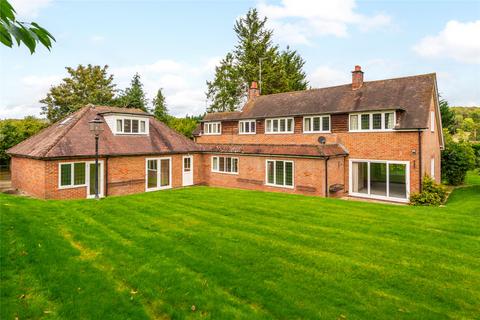 5 bedroom equestrian property for sale