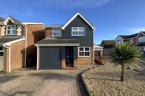 Adelphi Court, New Waltham, Grimsby 3 bed detached house for sale