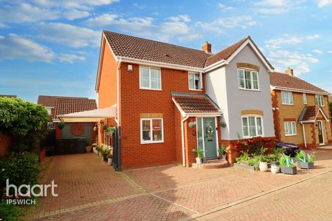 Riley Close, Ipswich 4 bed detached house for sale