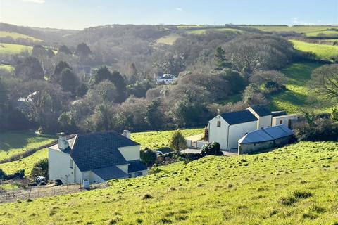 Penwartha Coombe, Perranporth 4 bed farm house for sale