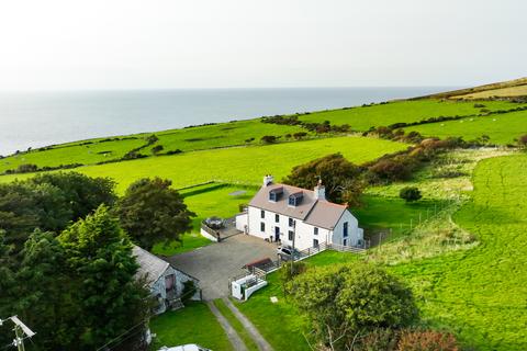 Erwan Fach,  Llangrannog, Ceredigion 5 bed detached house for sale