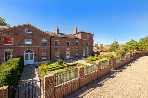 The Carriage House, Northlands Road... 4 bed country house for sale