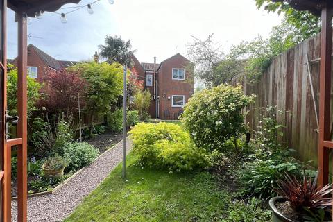 Salem Street, Gosberton 2 bed end of terrace house for sale