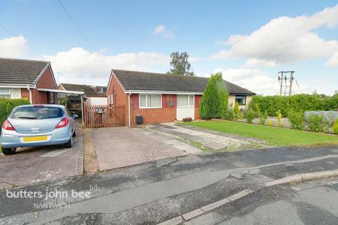 2 bedroom semi-detached bungalow for sale