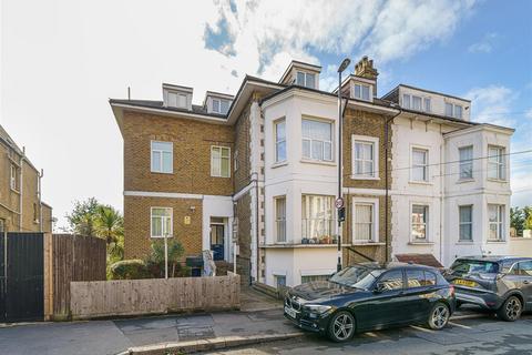 Eldon Park, South Norwood, SE25 2 bed flat for sale