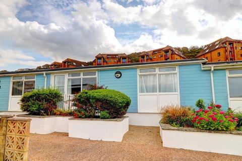 Golden Bay, Westward Ho, 3 bed chalet for sale