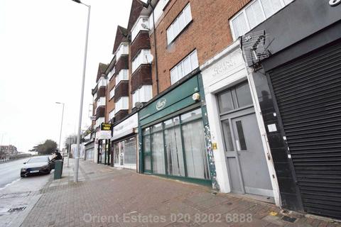Watford Way, Hendon Central 3 bed flat for sale
