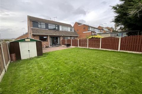 Osborne Road, Kiveton Park... 2 bed semi
