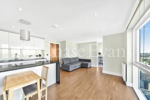 Whitechapel High Street, Aldgate... 1 bed flat for sale