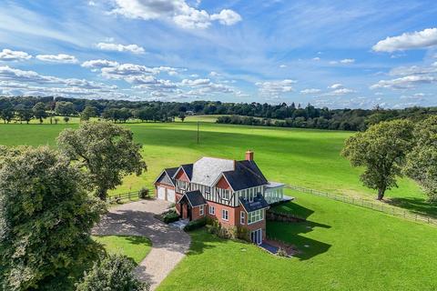 Forest Road, Burley, Ringwood, BH24 5 bed detached house for sale