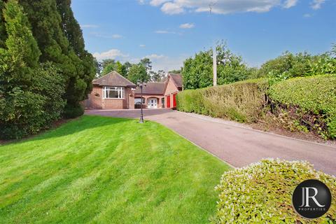 5 bedroom detached bungalow for sale