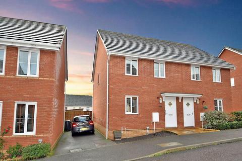 Portland Close, Cullompton 3 bed semi