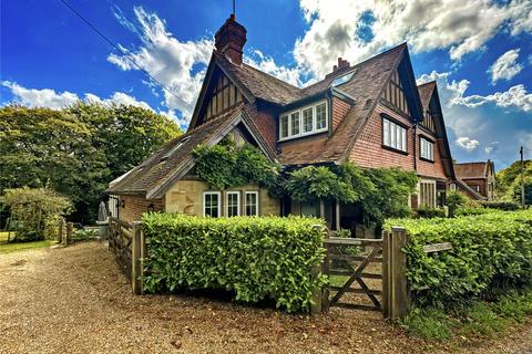 West Hoathly, West Sussex 4 bed semi