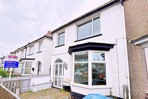 Warneford Road, Cleethorpes, N.E.... 3 bed end of terrace house for sale