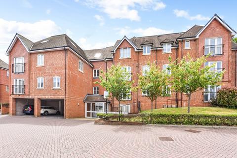 Oasthouse Drive, Horndean 2 bed flat for sale