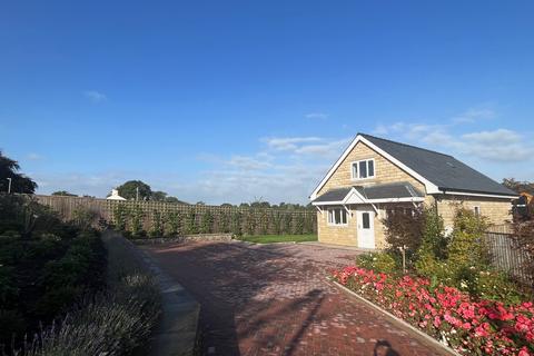 Station Lane, Barton PR3 3 bed detached bungalow for sale