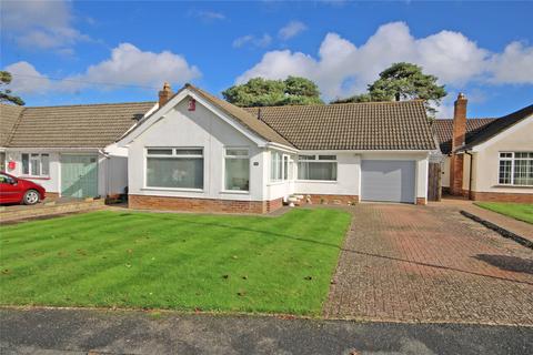 Aspen Place, New Milton, Hampshire, BH25 3 bed bungalow for sale