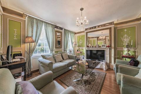 Kennington Road, Kennington, London... 5 bed end of terrace house for sale