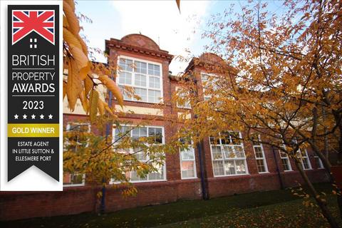 Cambridge Court, Ellesmere Port 2 bed apartment for sale